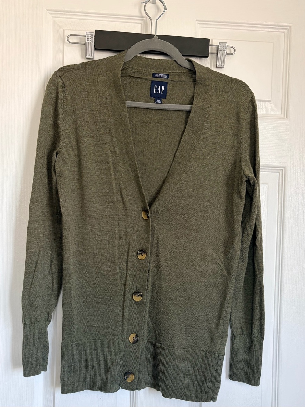 Gap - 100% merino wool cardigan